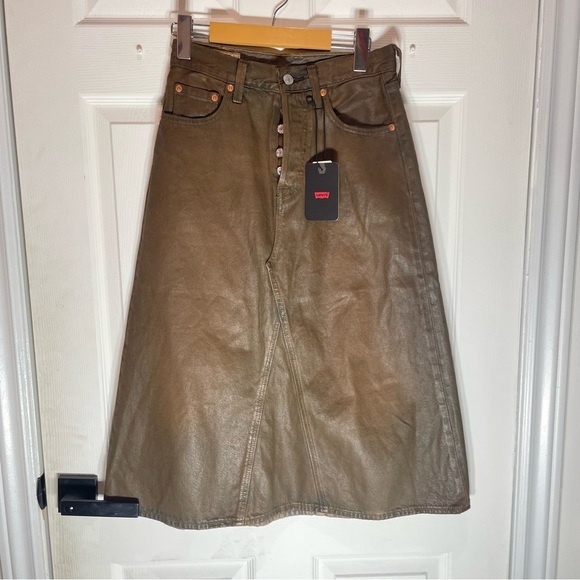 Vintage Levi's Women's Tan A-Line Skirt - Picture 1 of 7